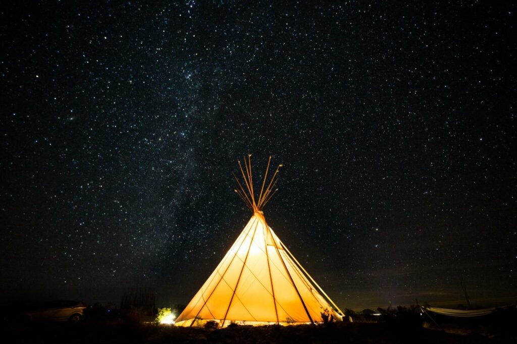 buzzards-roost-tipi-accommodation-terlingua-big-bend-texas