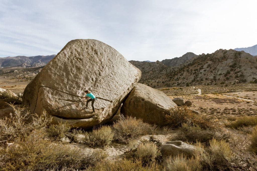 california-bishop-climbing-bouldering-buttermilks