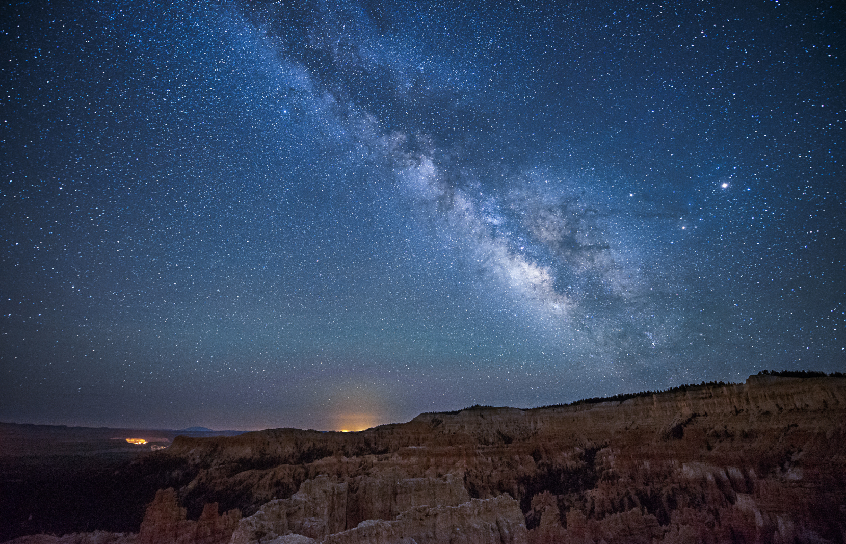 Stargazing in Bryce Canyon