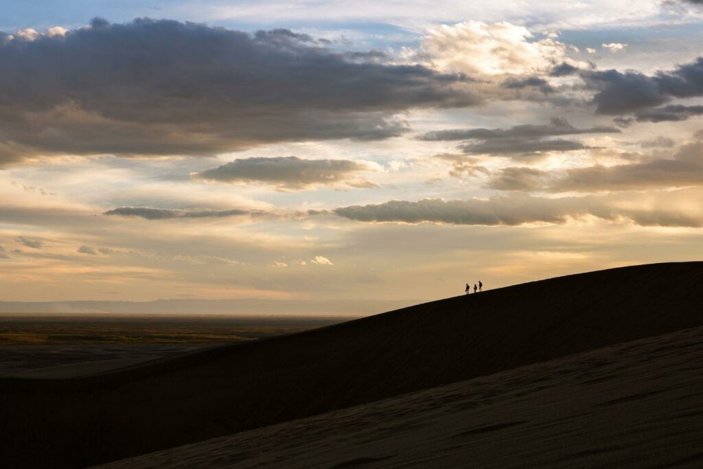 alamosa-great-sand-dunes-national-park-preserve-sunset (1)