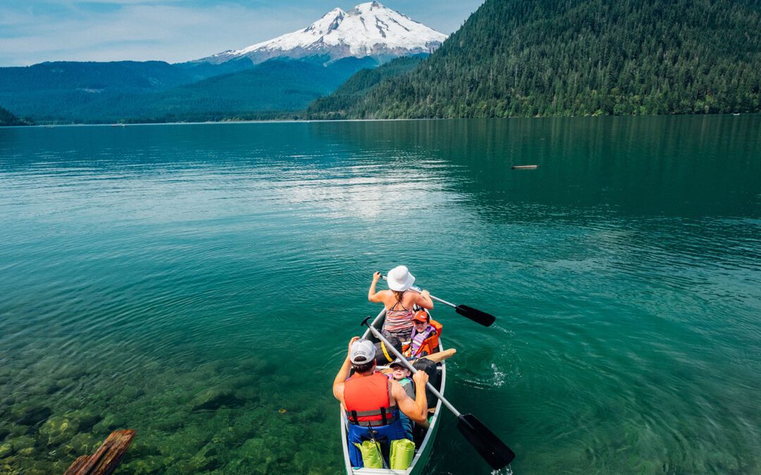 Washington: The Evergreen State. Contrasting Landscapes. Outdoor Paradise.