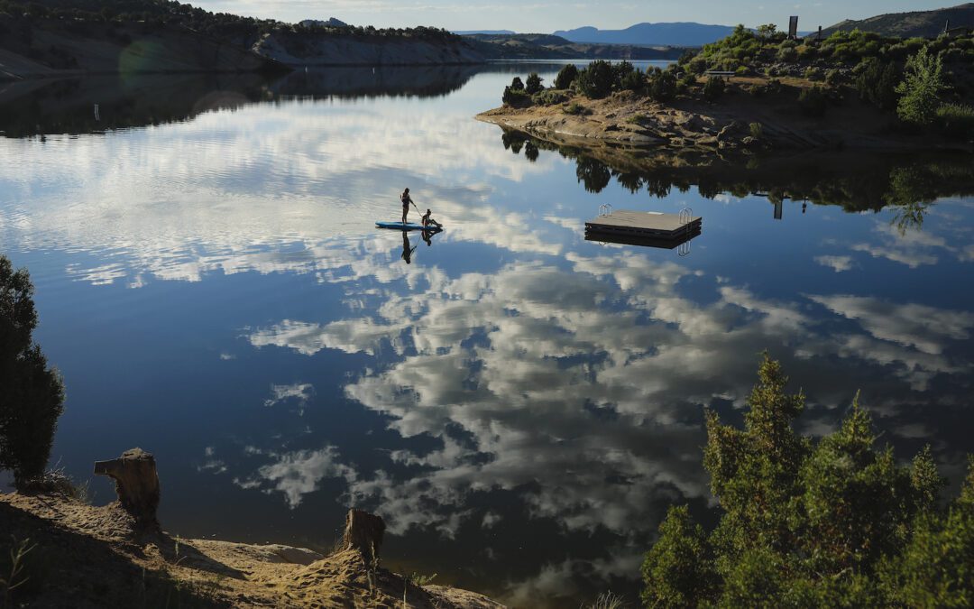 Entdecke die Freuden deiner Kindheit in Dinosaurland, Utah, wieder