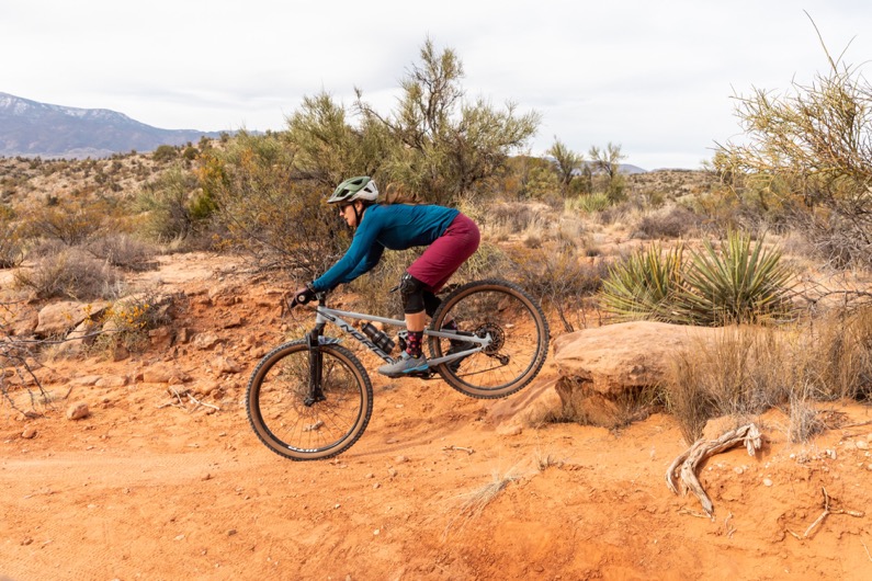 emily-sierra-arizona-cottonwood-mountain-biking-dead-horse-ranch-state-park