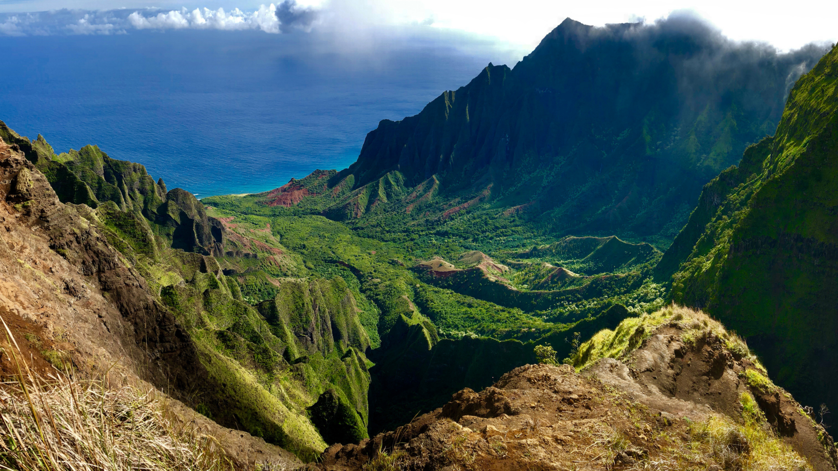 The Ultimate Hawaii Hiking Guide