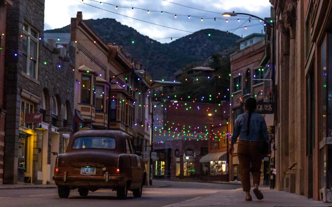 Die Minen und Wandmalereien von Bisbee, Arizona, erkunden