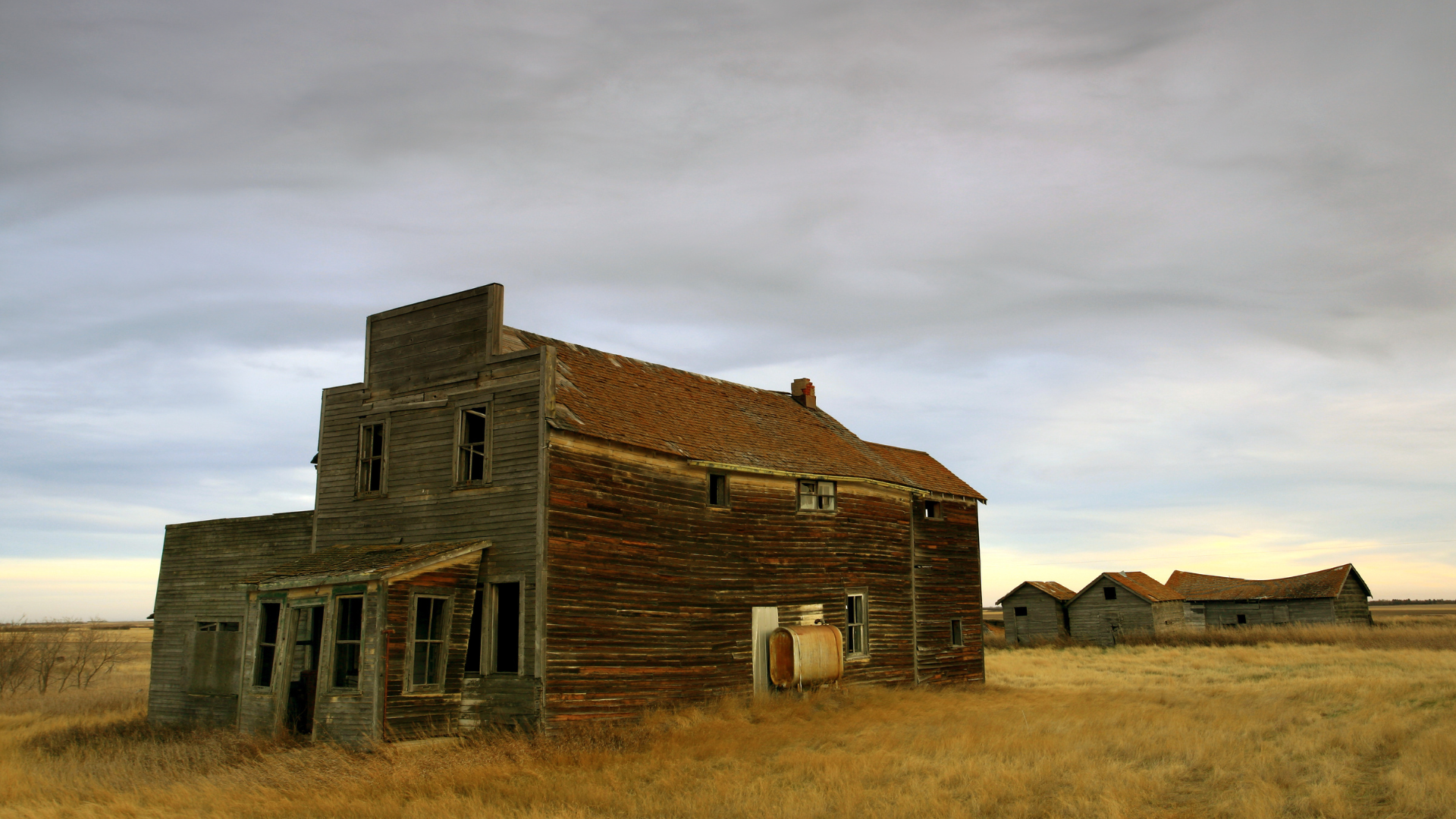 Spooky Ghost Towns in America