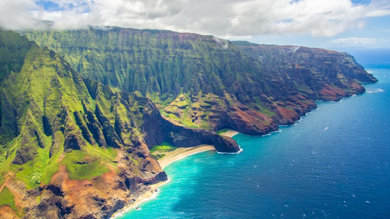 The scenic coast of Hawaii 