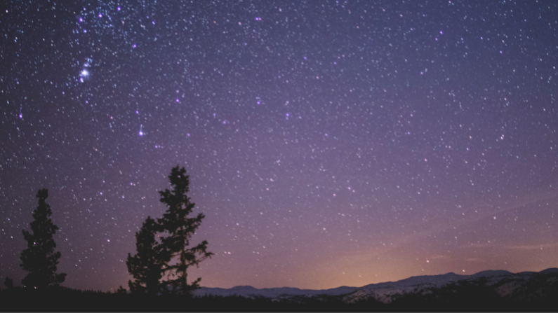 Stargazing is one of the best outdoor date ideas
